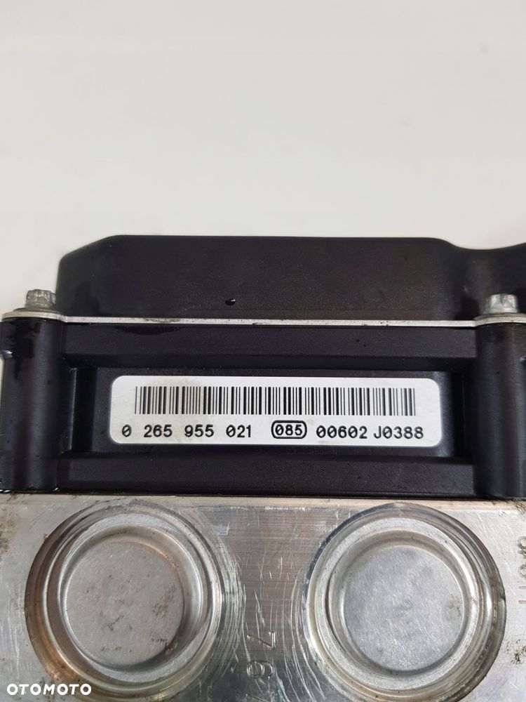 pompa hamulcowa abs audi vw 1.6 tdi 6r0614517ae - 8