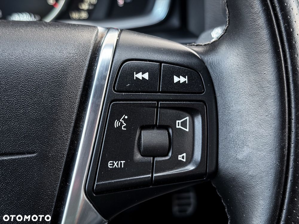 Volvo S60 D4 Geartronic Momentum - 29