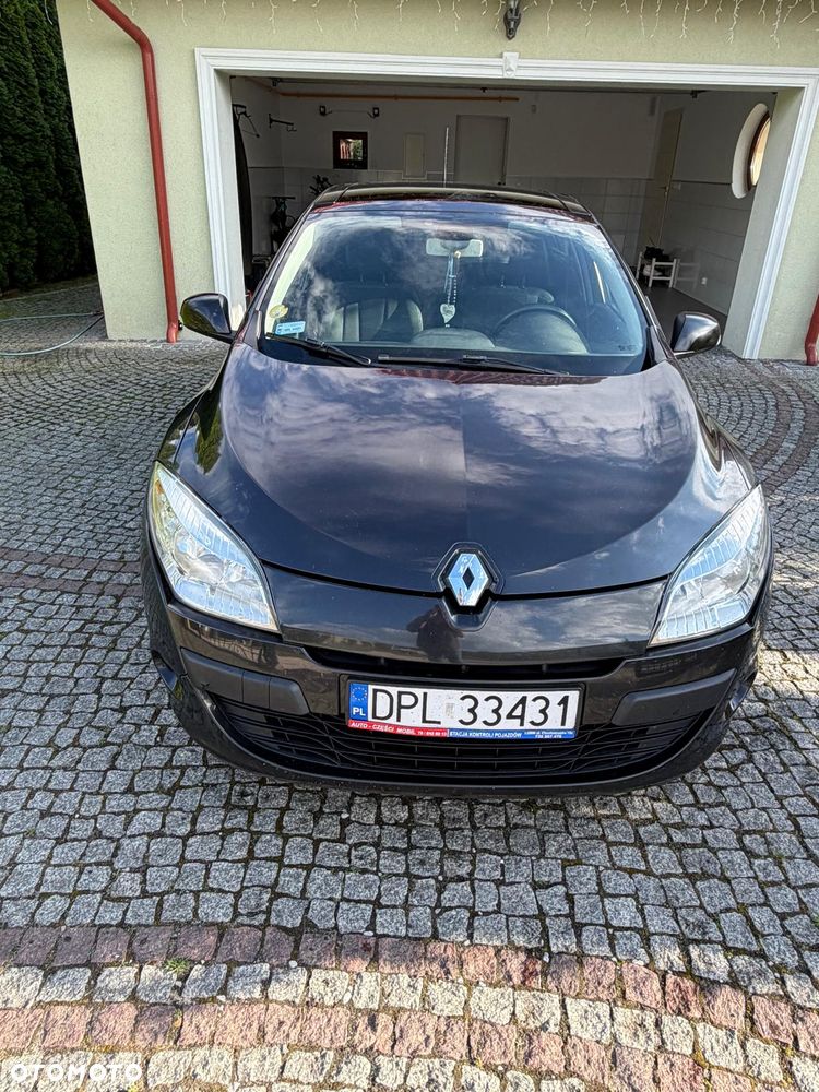 Renault Megane 1.5 dCi Confort Dynamique - 1