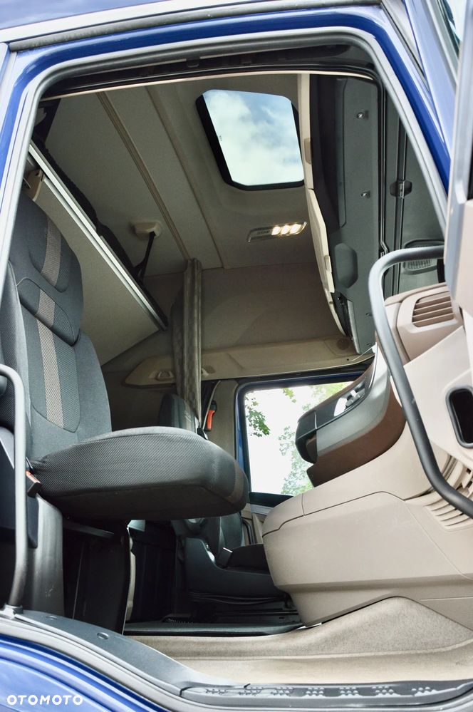 DAF XG+ 530 / ZF INTARDER / SALONKA / KLIMA POST / FULL LED / ALUFELGI / KONTRAKT - 26