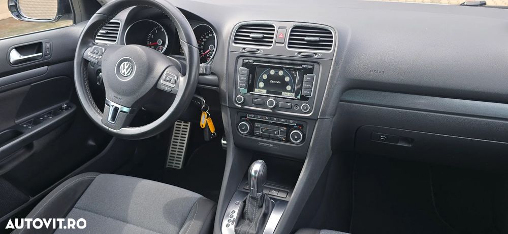 VOLKSWAGEN Golf 2012 — imagine 14