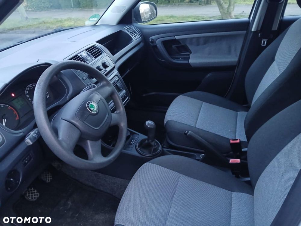 Skoda Fabia - 13