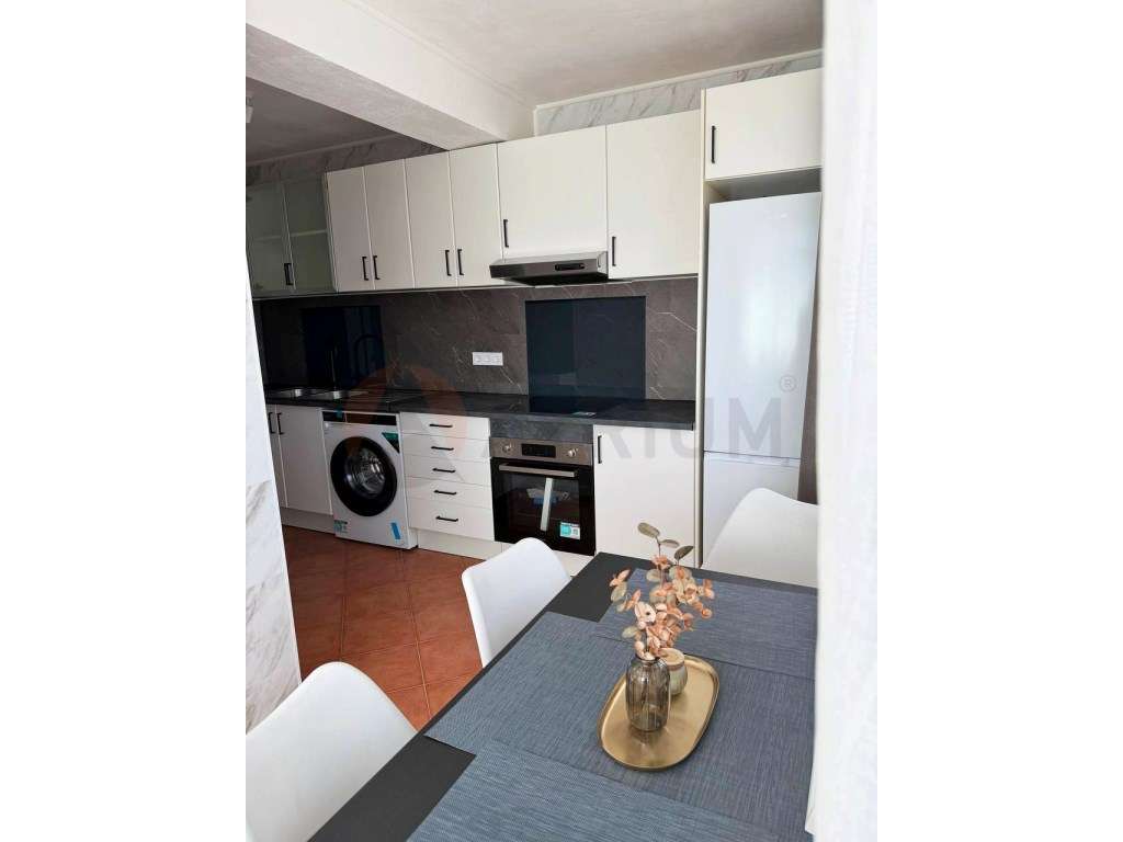 Excelente apartamento T3 transformado em T2, em Setúbal. - Grande imagem: 3/14