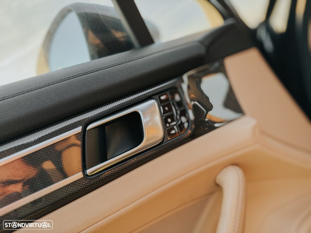 Porsche Panamera Sport Turismo - 19