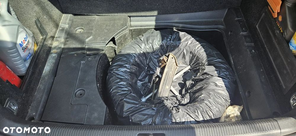 Volkswagen Passat - 9