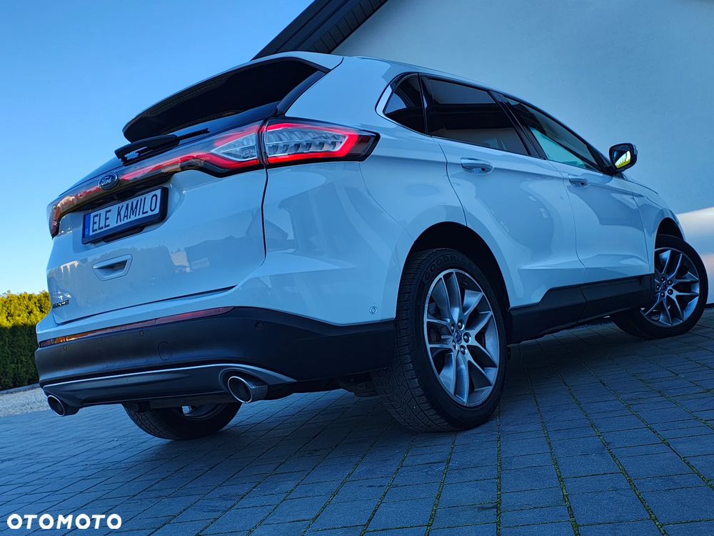 Ford Edge 2.0 TDCi 4x4 Titanium - 28