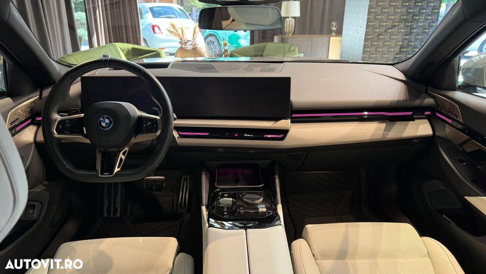BMW Seria 5 530e Aut. - 20