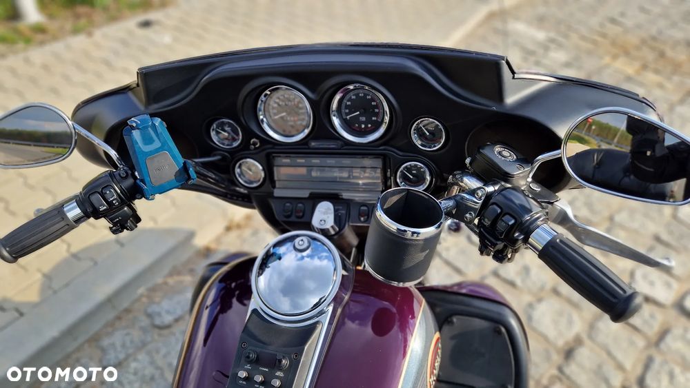Harley-Davidson Touring Electra Glide - 9