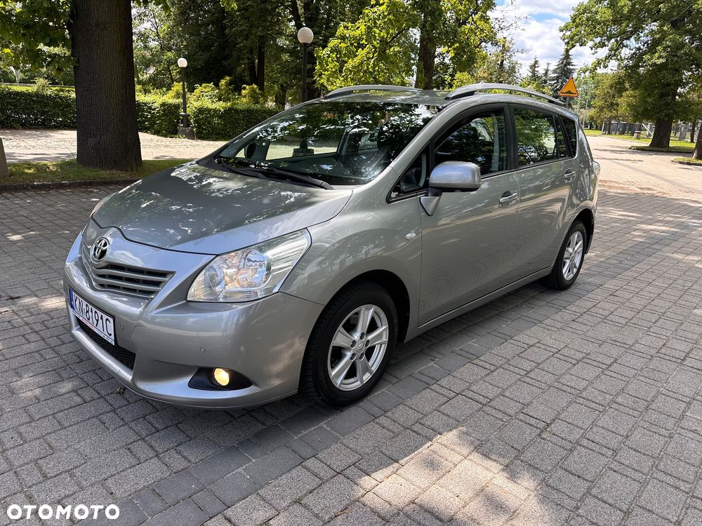 Toyota Verso 2.0 D-4D Executive - 35