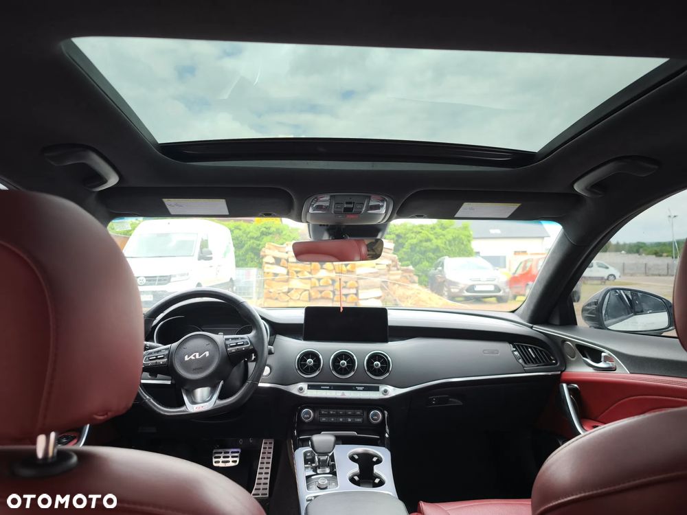 Kia Stinger 3.3 T-GDI AWD GT - 18