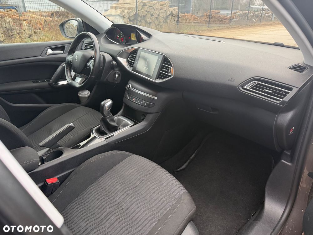 Peugeot 308 PureTech 110 Stop & Start Active - 8