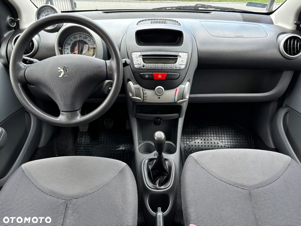 Peugeot 107 1.0 Trendy - 9