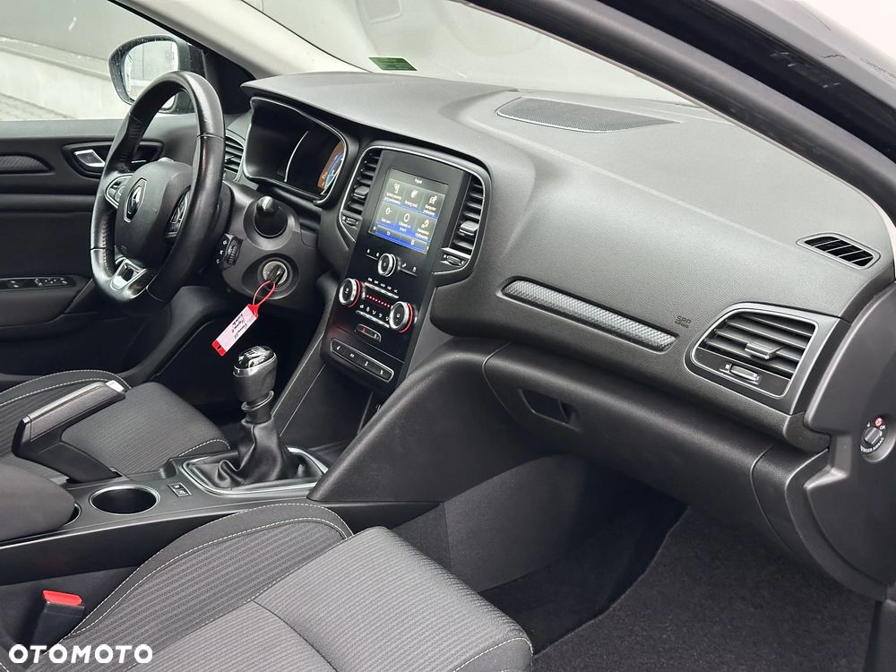 Renault Megane Grandtour ENERGY TCe 130 BUSINESS - 37