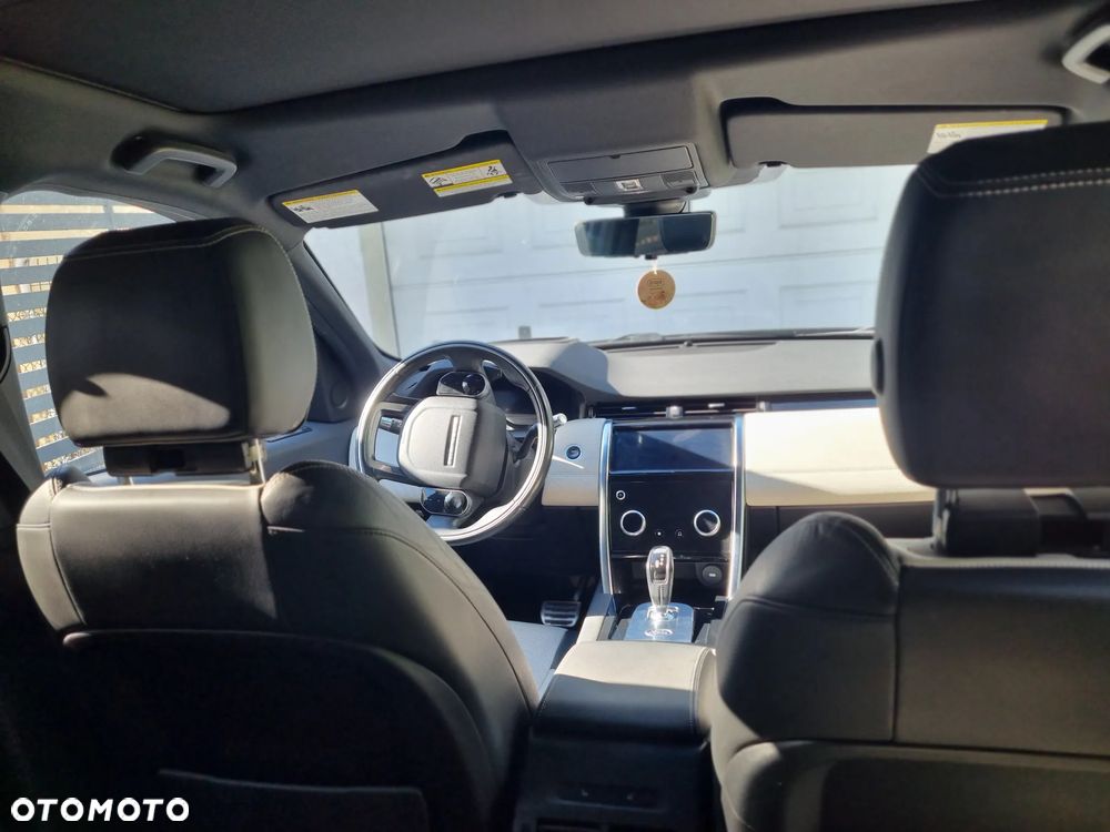 Land Rover Discovery Sport 2.0 P250 mHEV R-Dynamic S - 17