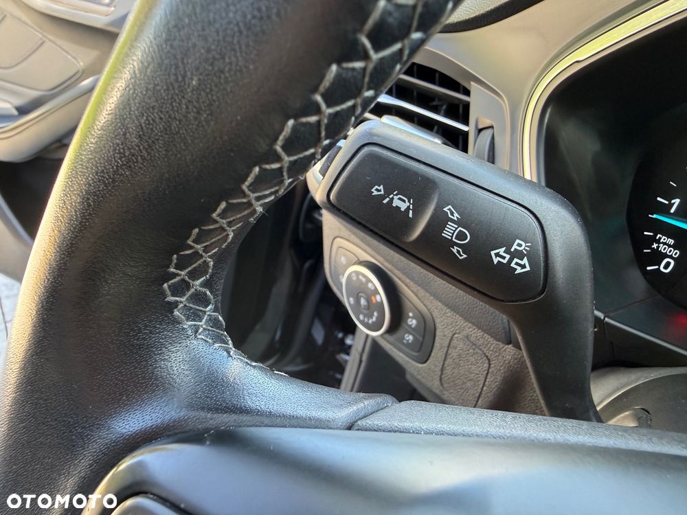 Ford Focus 1.5 EcoBlue STart-Stopp-System TITANIUM - 18