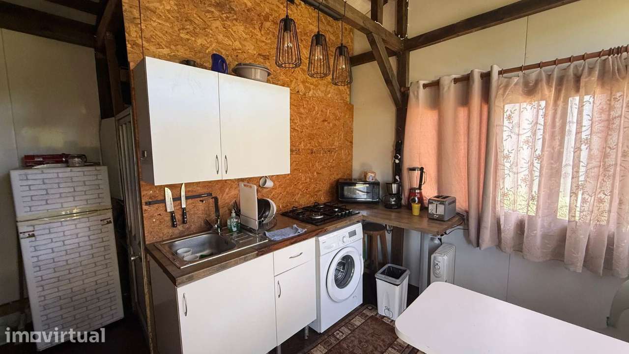 Moradia rustica tipo Bungalow, junto à cidade - Grande imagem: 3/19