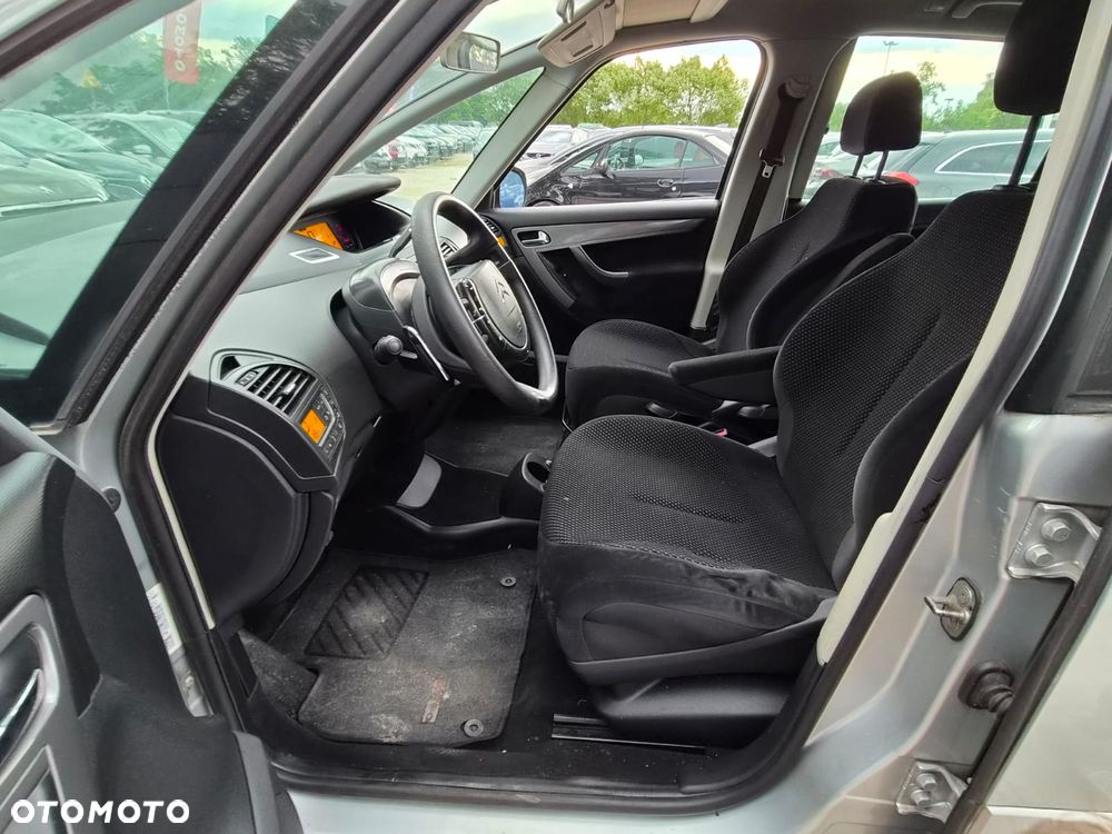Citroën C4 Picasso - 22