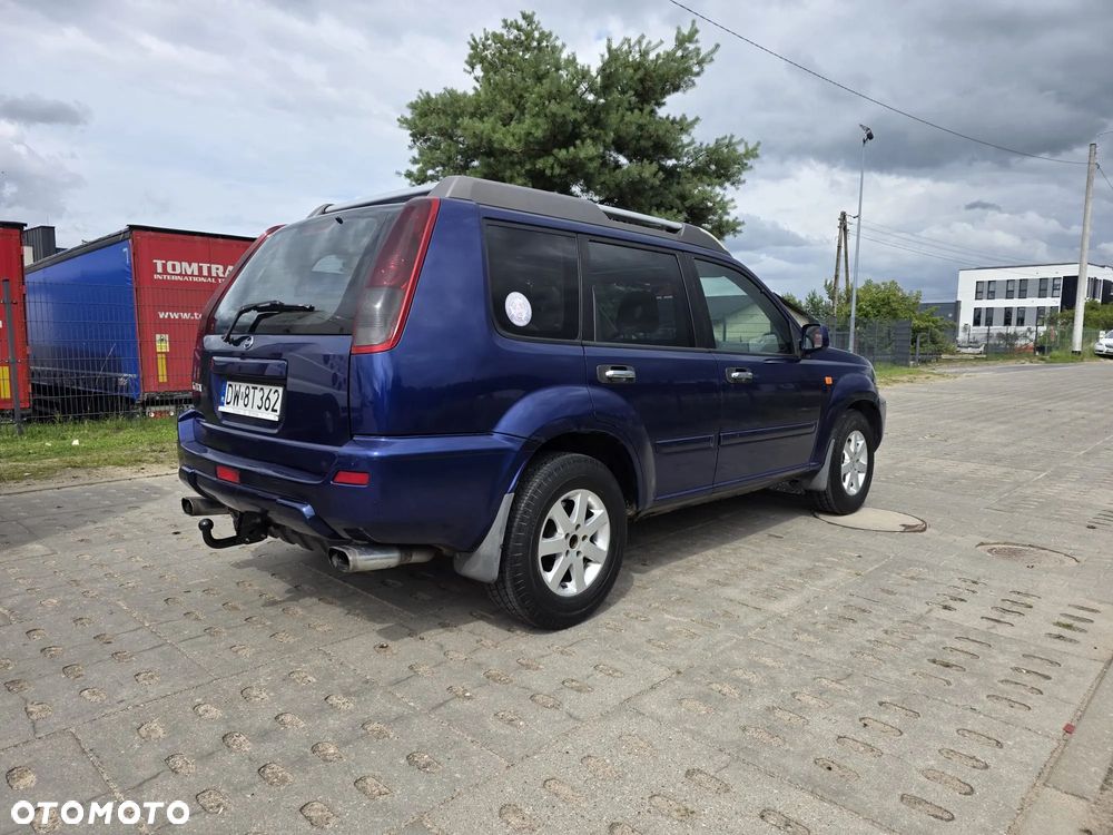 Nissan X-Trail - 9