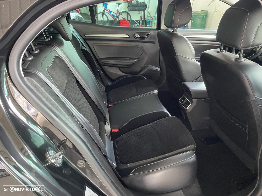 Renault Mégane ENERGY TCe 130 INTENS - 26