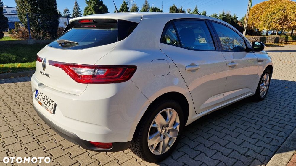 Renault Megane 1.5 dCi Zen - 5
