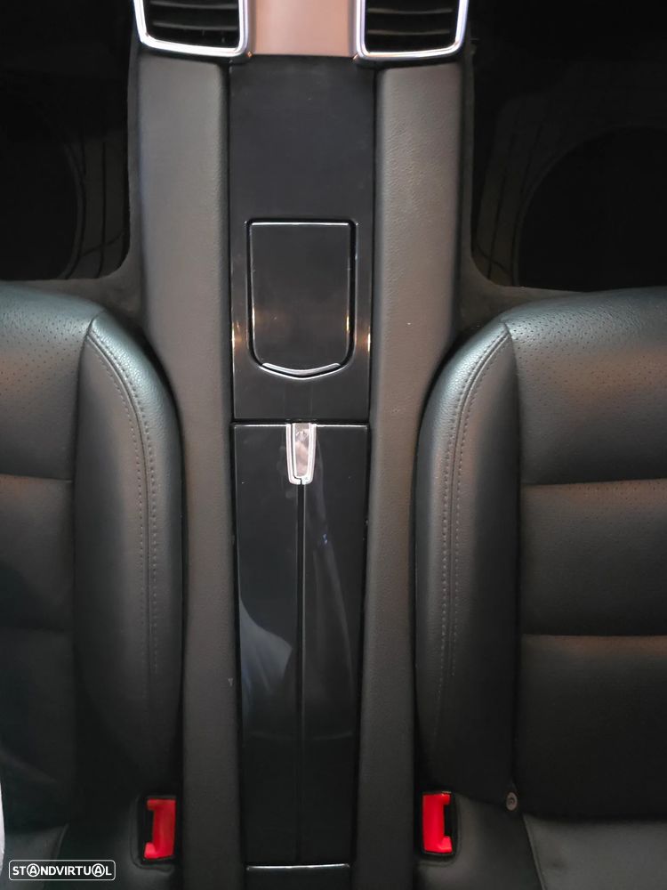 Porsche Panamera 3.0 V6 - 23