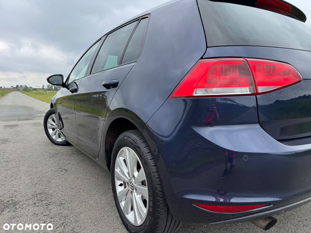 Volkswagen Golf 1.2 TSI BMT Comfortline - 20