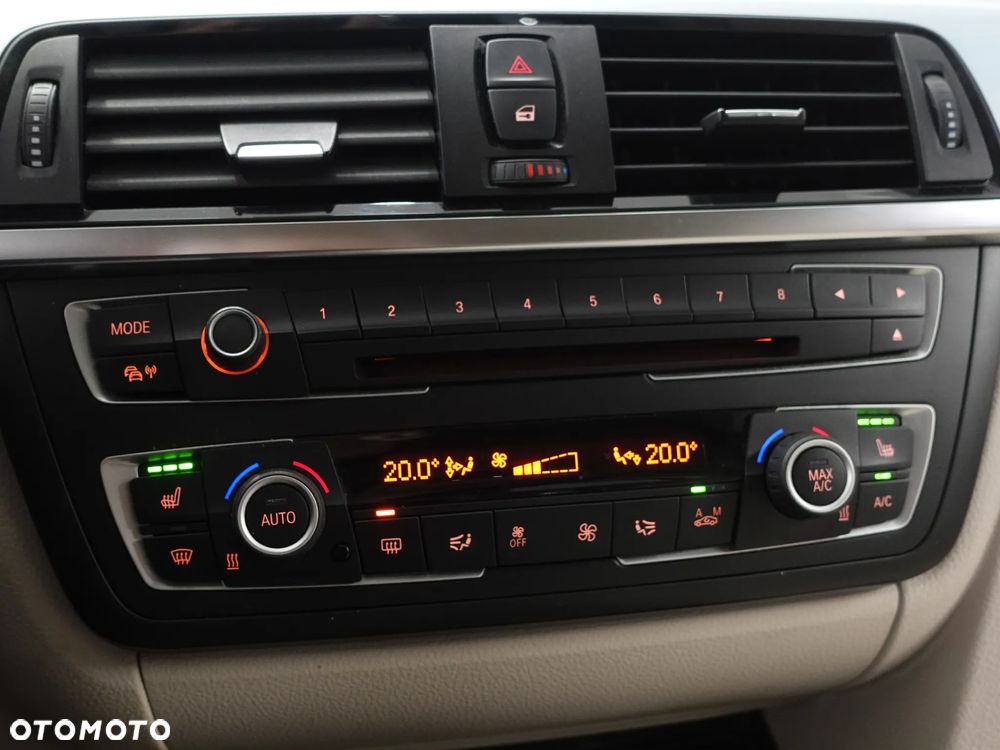BMW Seria 3 - 34