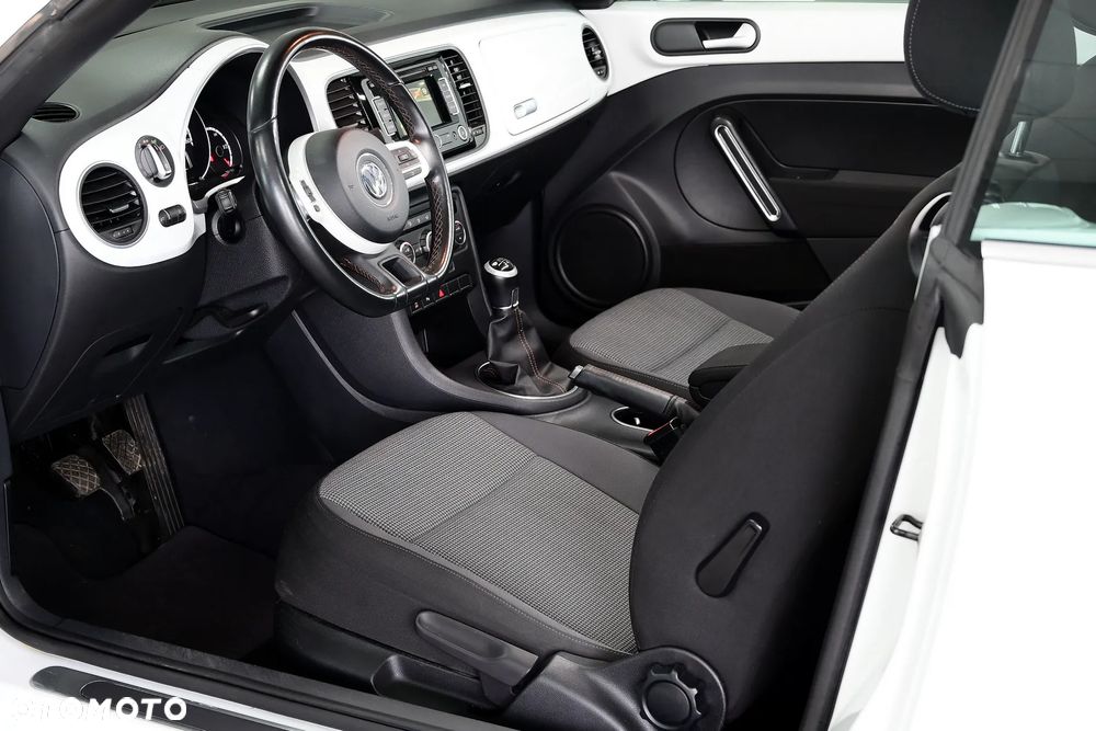 Volkswagen Beetle 1.6 TDI - 8