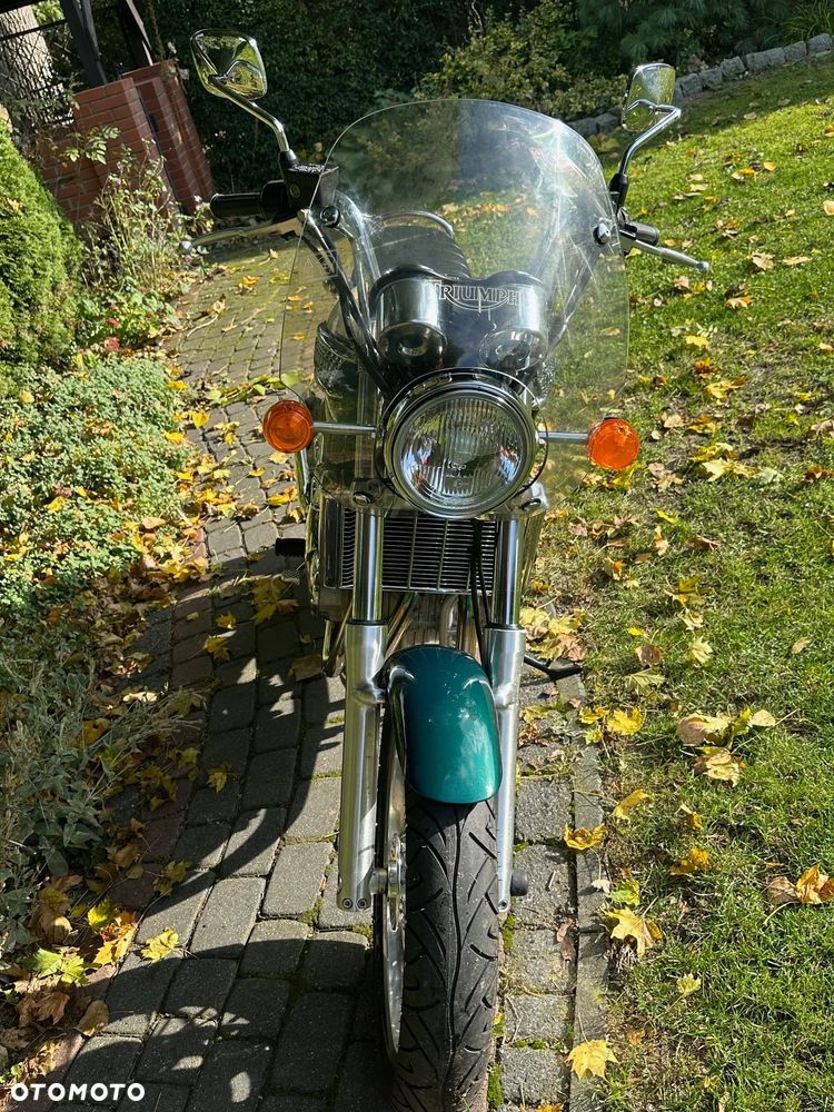 Triumph Thunderbird - 7