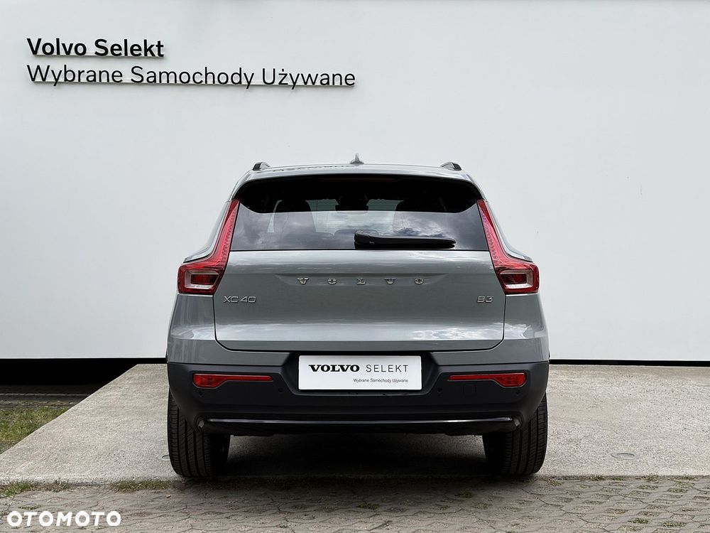 Volvo XC 40 - 7