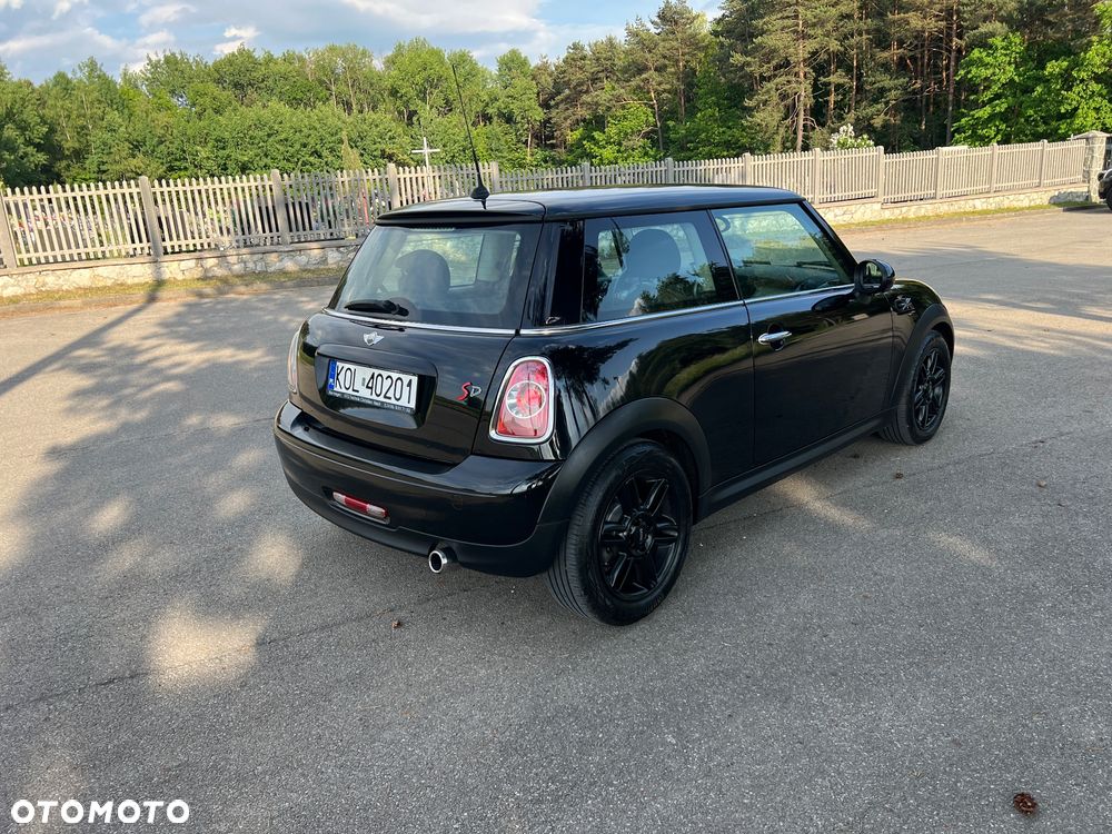 MINI ONE - 3