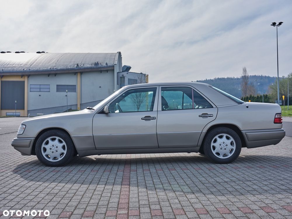 Mercedes-Benz W124 (1984-1993) - 3