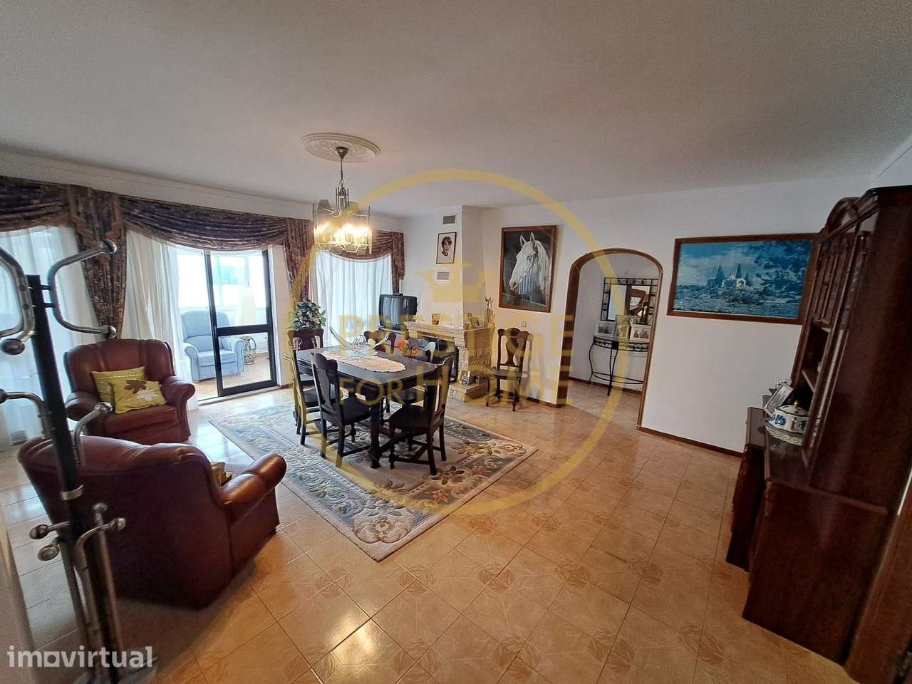 PENTHOUSE T3+1, GARAGEM E ARRECADAÇÃO LOULÉ CENTRO - Grande imagem: 2/38