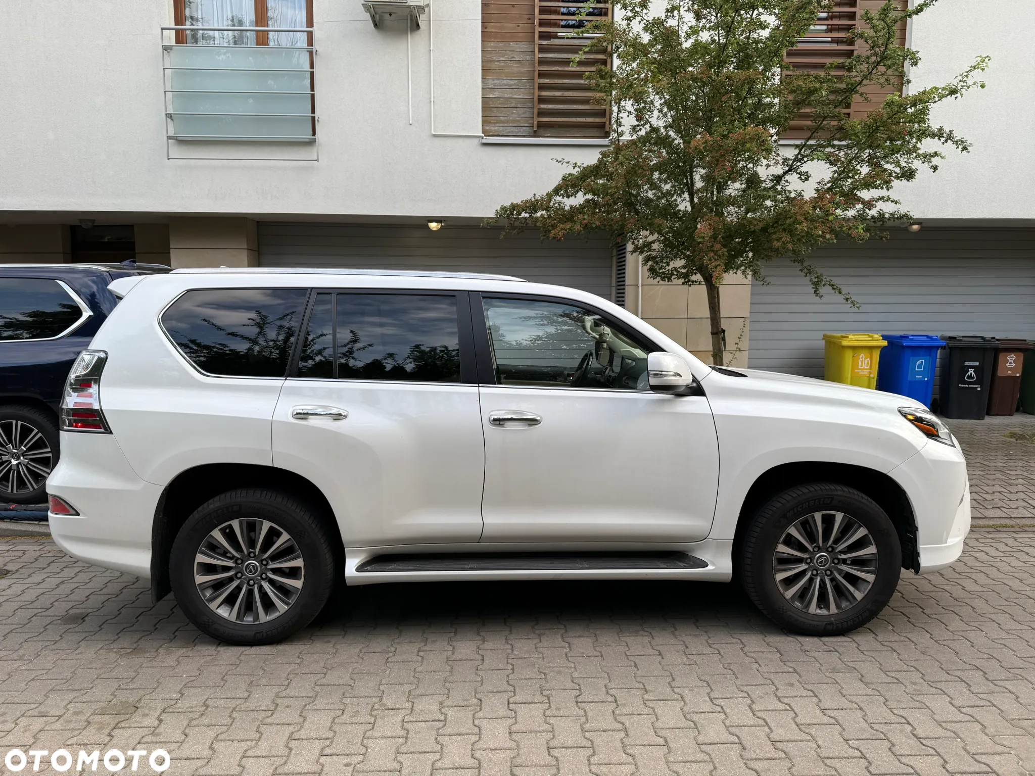 Lexus GX - 2