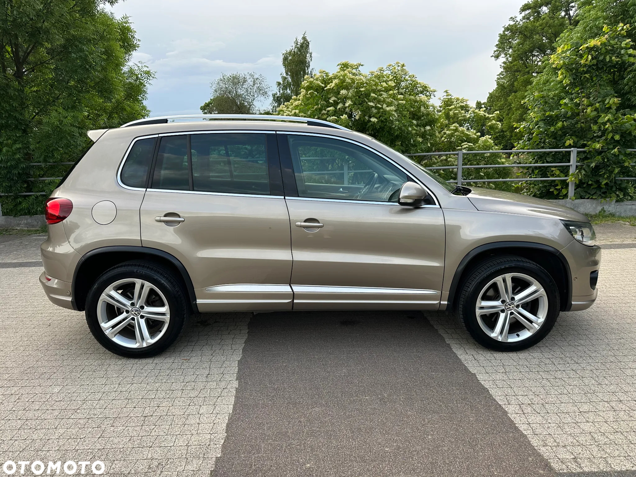 Volkswagen Tiguan 1.4 TSI Sport&Style - 5