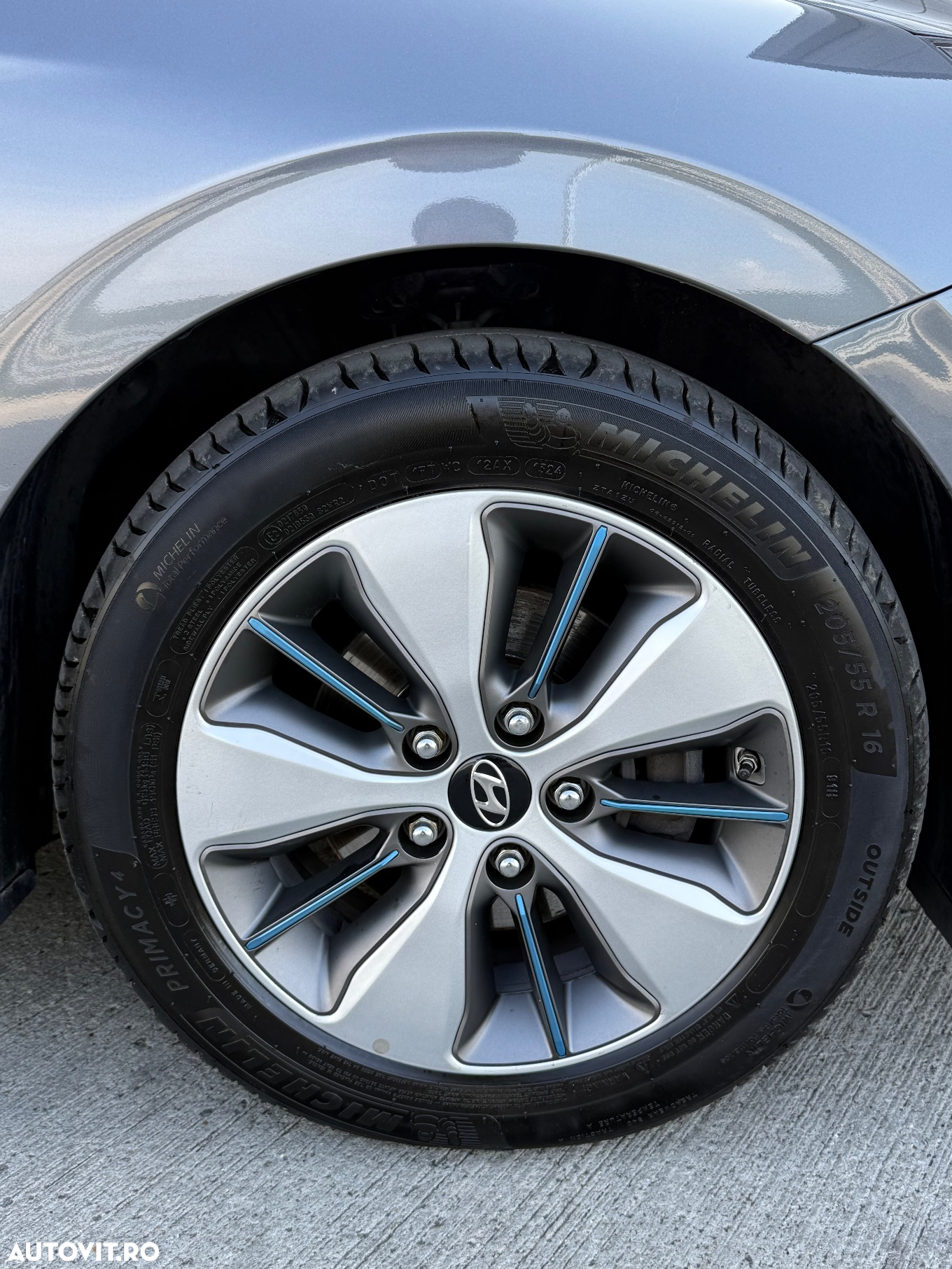 Hyundai IONIQ Plug-In Hybrid 1.6 141CP Exclusive - 24