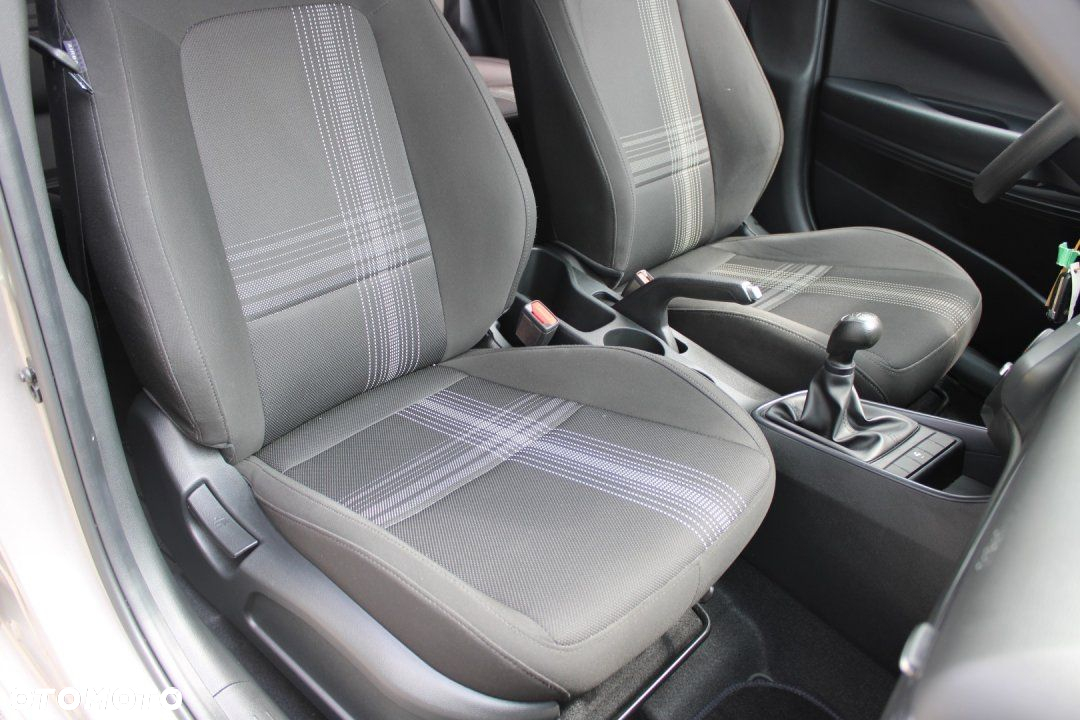 Hyundai i20 - 14