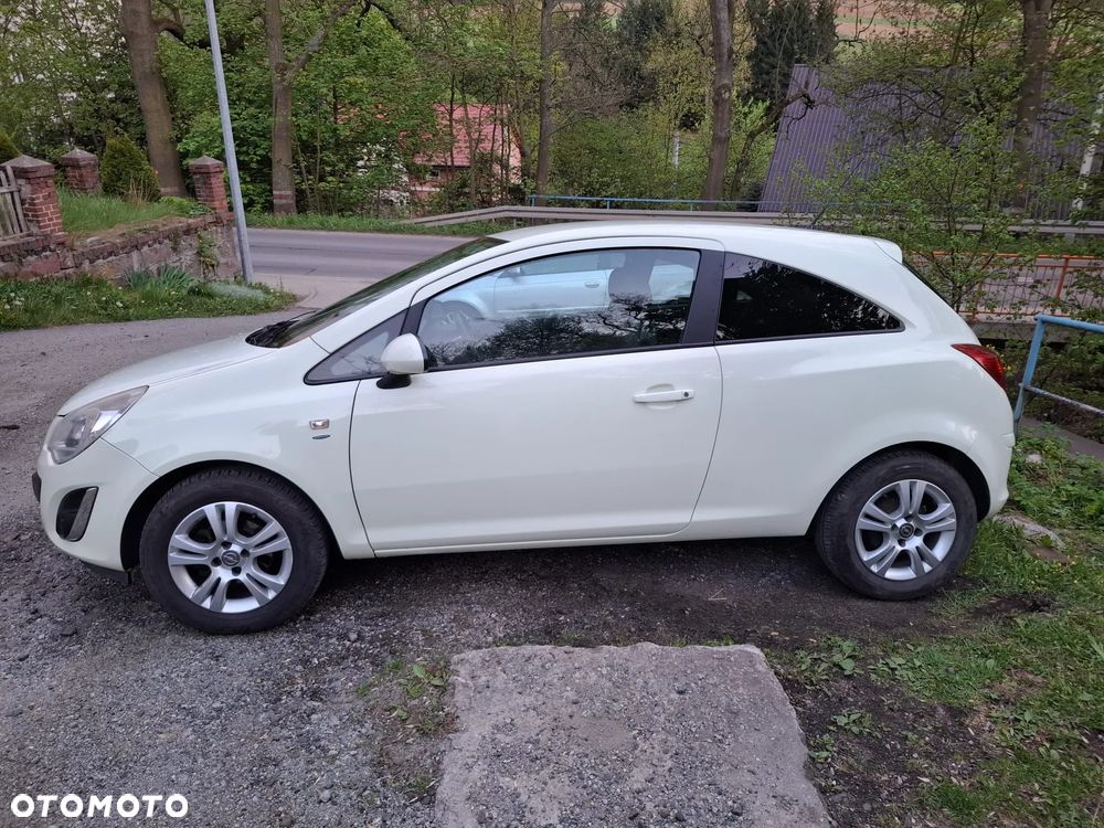 Opel Corsa 1.4 16V Color Edition - 5