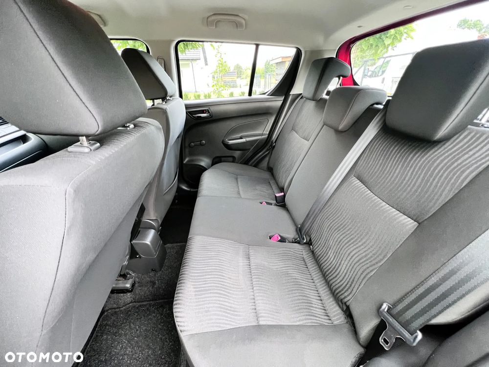 Suzuki Swift - 8