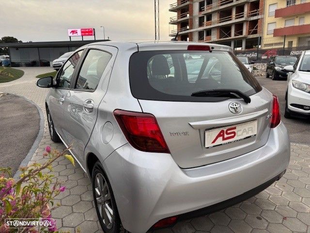 Toyota Yaris 1.0 VVT-i Comfort - 24