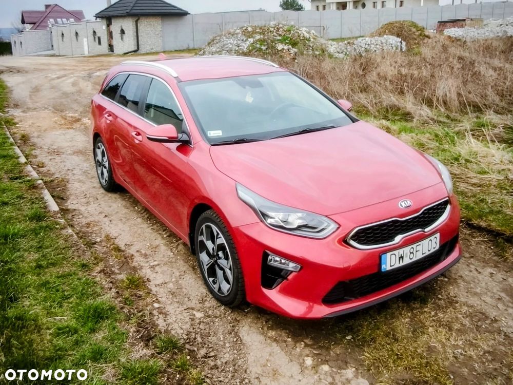Kia Ceed 1.4 T-GDI L Business Line Plus DCT - 1