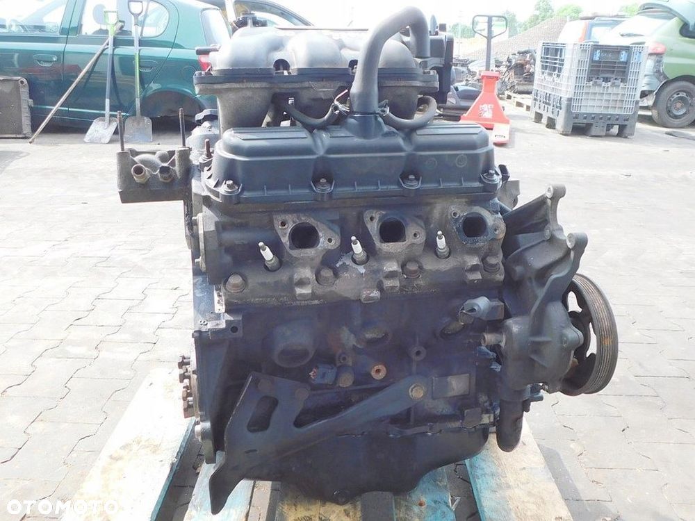 CHRYSLER VOYAGER/CARAVAN IV 01-08 SILNIK KOMPLETNY 3.8 V6 EGH - 8