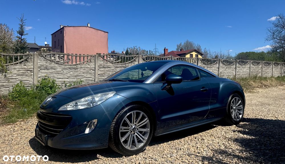 Peugeot RCZ - 8