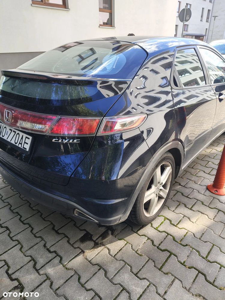 Honda Civic 1.8 Executive - 5