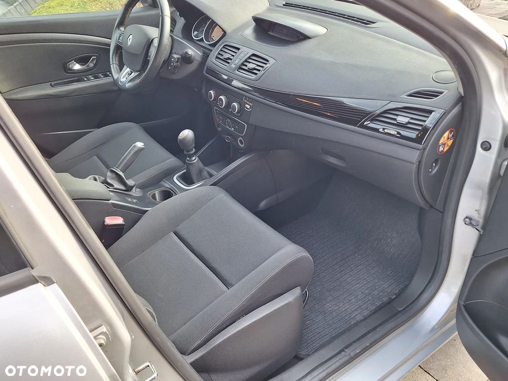 Renault Megane 1.9 dCi Expression - 21