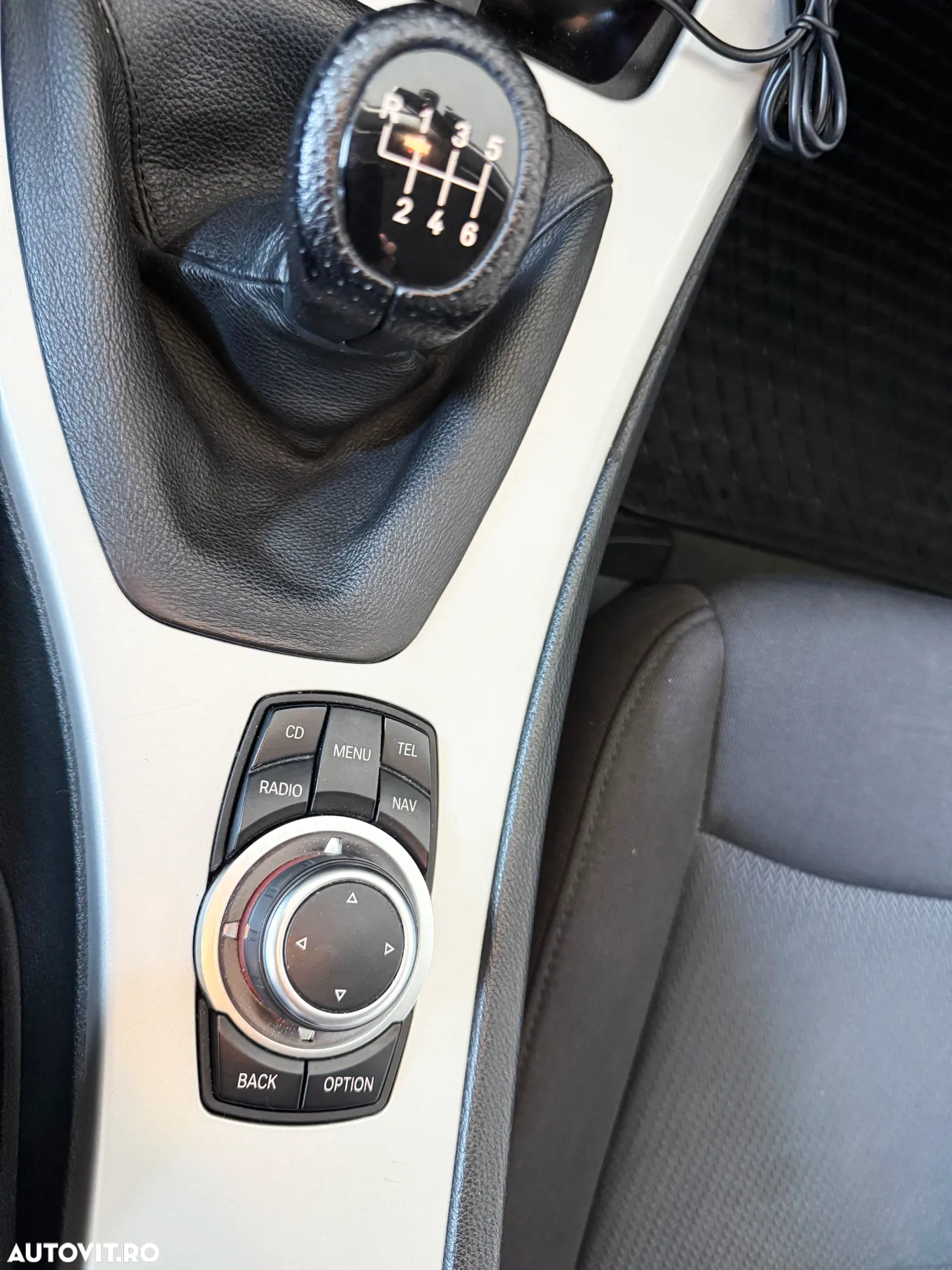 BMW Seria 3 318d DPF - 12