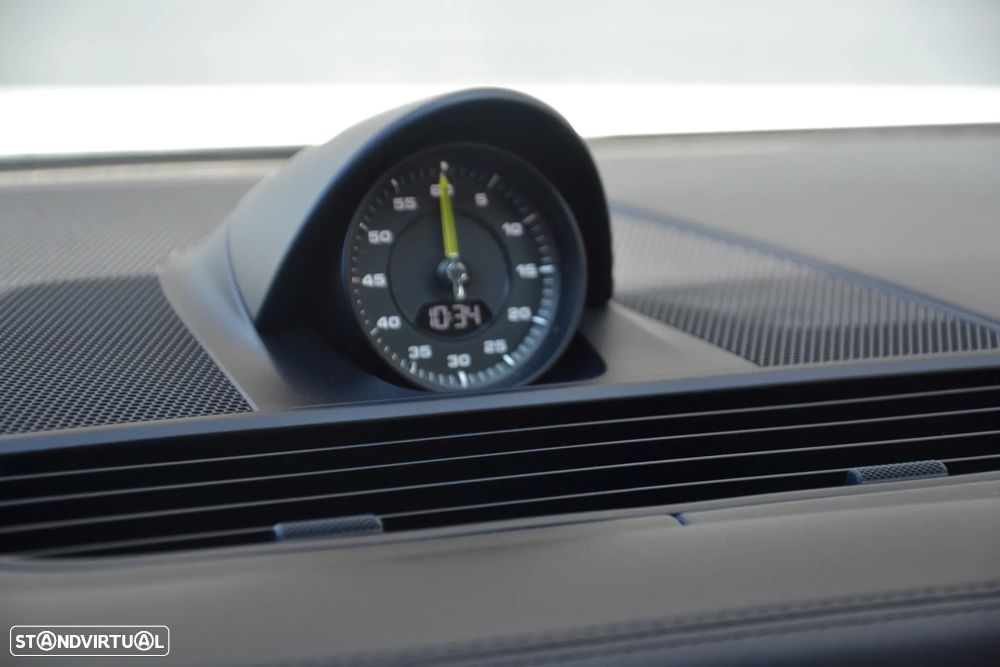 Porsche Panamera 4 E-Hybrid Platinum Edition com PDLS - 37