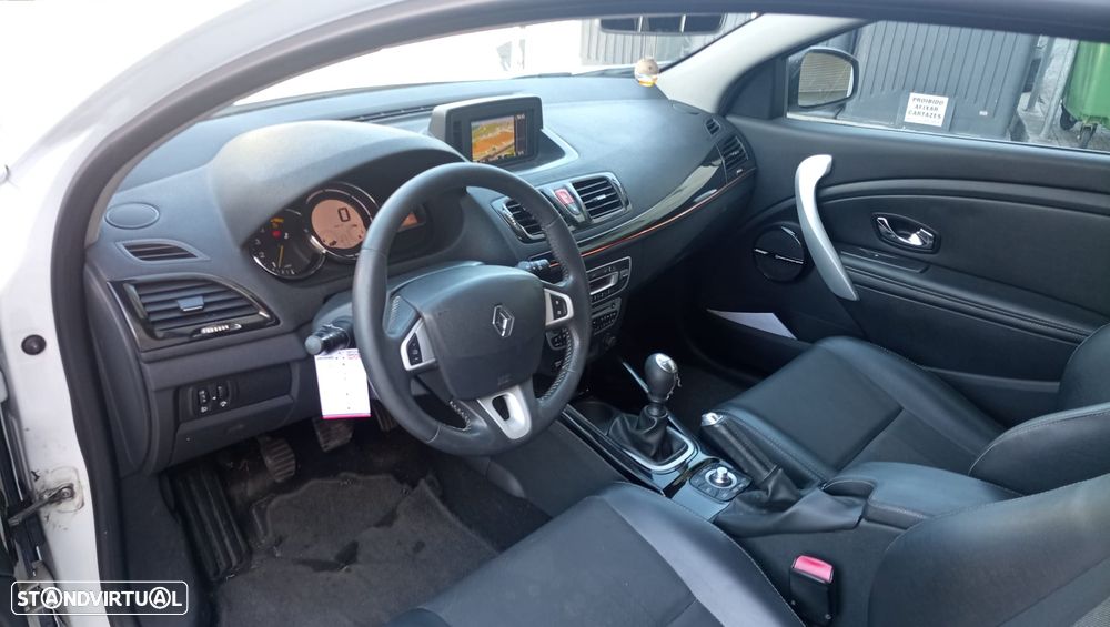 Renault Mégane Coupe 1.5 dCi Bose Edition CO2 Champion - 9