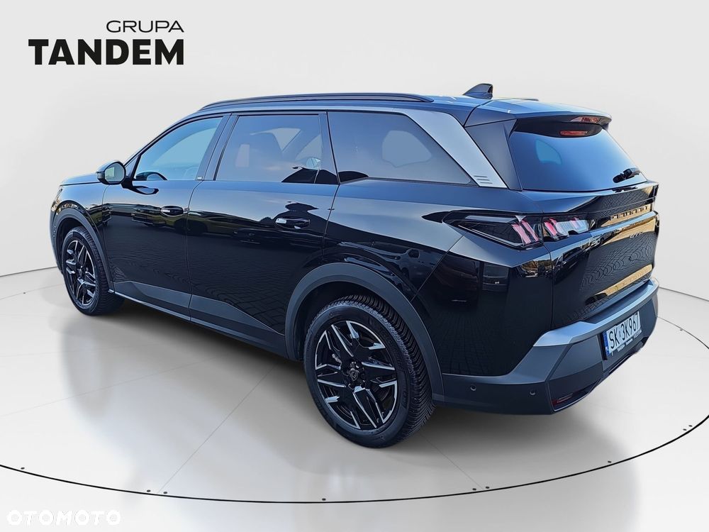 Peugeot 5008 - 8