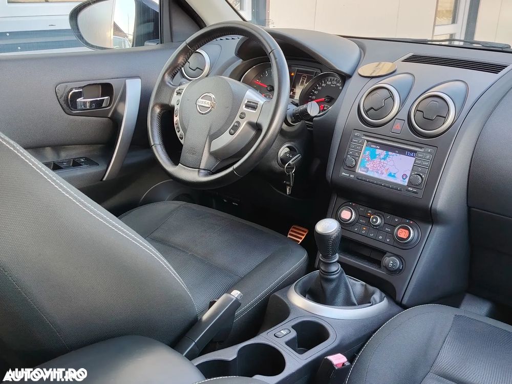 Nissan Qashqai 1.5 DCI TEKNA - 32